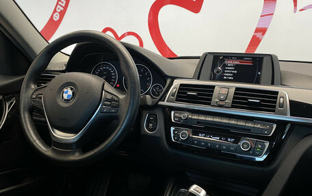 BMW 3 серия, 2017 год, 1 680 000 рублей, 10 фотография