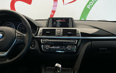BMW 3 серия, 2017 год, 1 680 000 рублей, 11 фотография