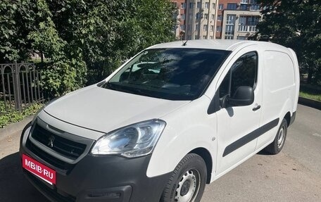 Peugeot Partner II рестайлинг 2, 2021 год, 1 490 000 рублей, 11 фотография