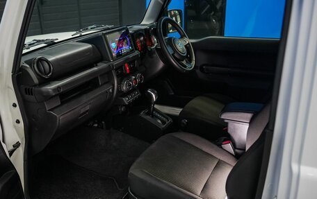 Suzuki Jimny, 2019 год, 1 850 000 рублей, 13 фотография