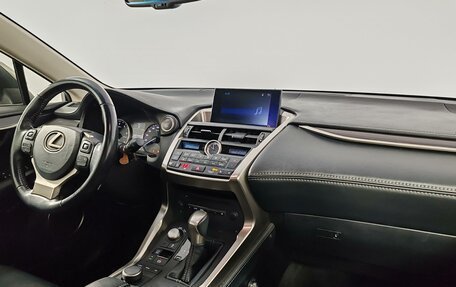 Lexus NX I, 2015 год, 3 149 000 рублей, 18 фотография