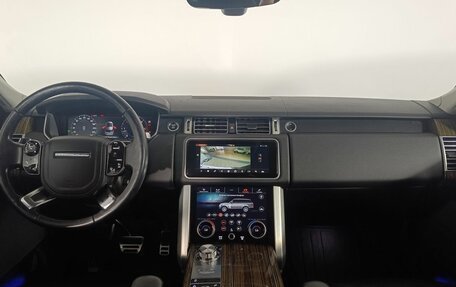 Land Rover Range Rover IV рестайлинг, 2018 год, 4 850 000 рублей, 11 фотография