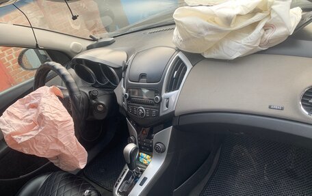 Chevrolet Cruze II, 2014 год, 355 000 рублей, 5 фотография