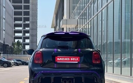 MINI Hatch, 2023 год, 1 670 000 рублей, 8 фотография