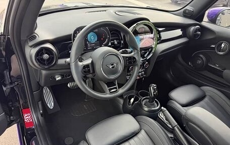 MINI Hatch, 2023 год, 1 670 000 рублей, 11 фотография