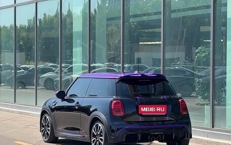 MINI Hatch, 2023 год, 1 670 000 рублей, 7 фотография
