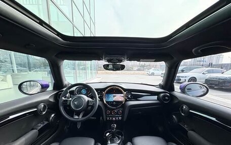 MINI Hatch, 2023 год, 1 670 000 рублей, 16 фотография