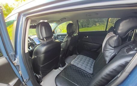 KIA Sportage III, 2011 год, 1 100 000 рублей, 10 фотография