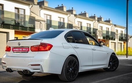 BMW 3 серия, 2012 год, 1 850 000 рублей, 22 фотография