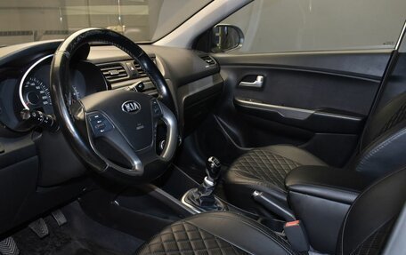 KIA Rio III рестайлинг, 2016 год, 890 000 рублей, 14 фотография