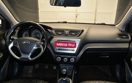 KIA Rio III рестайлинг, 2016 год, 890 000 рублей, 10 фотография