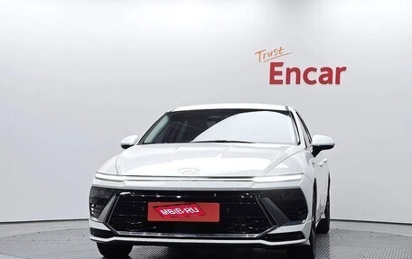 Hyundai Sonata VIII, 2023 год, 2 070 000 рублей, 3 фотография