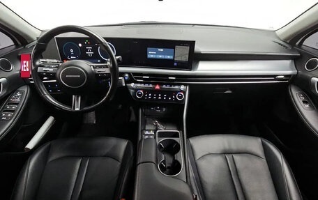 Hyundai Sonata VIII, 2023 год, 2 070 000 рублей, 18 фотография