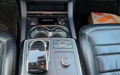 Mercedes-Benz GLS, 2016 год, 3 050 000 рублей, 14 фотография