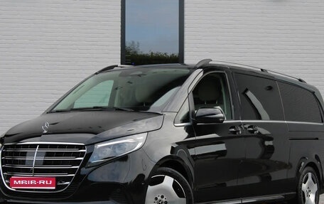 Mercedes-Benz V-Класс, 2026 год, 11 560 000 рублей, 1 фотография