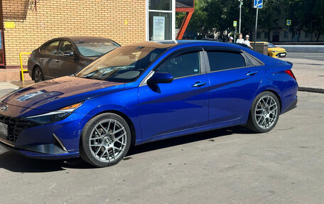Hyundai Elantra, 2021 год, 1 700 000 рублей, 1 фотография