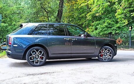 Rolls-Royce Cullinan, 2022 год, 28 500 000 рублей, 9 фотография