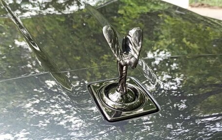 Rolls-Royce Cullinan, 2022 год, 28 500 000 рублей, 27 фотография