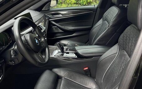 BMW 5 серия, 2017 год, 4 900 000 рублей, 24 фотография
