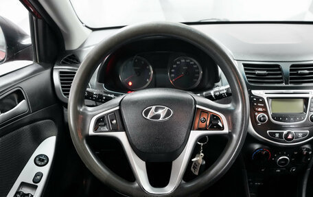 Hyundai Solaris II рестайлинг, 2014 год, 821 000 рублей, 11 фотография