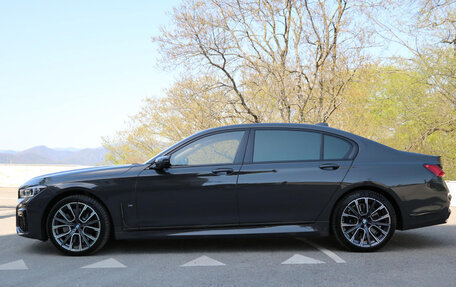 BMW 7 серия, 2021 год, 7 500 000 рублей, 3 фотография