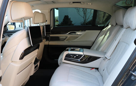 BMW 7 серия, 2021 год, 7 500 000 рублей, 13 фотография