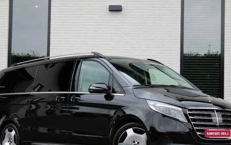 Mercedes-Benz V-Класс, 2026 год, 11 560 000 рублей, 4 фотография