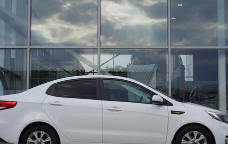 KIA Rio III рестайлинг, 2016 год, 999 000 рублей, 4 фотография