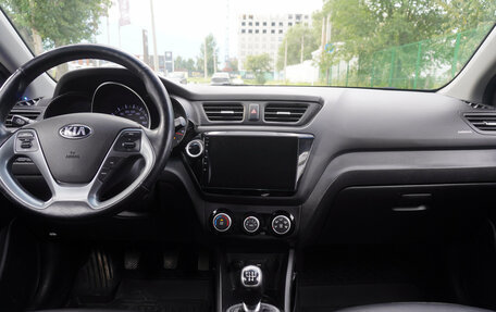 KIA Rio III рестайлинг, 2016 год, 999 000 рублей, 12 фотография