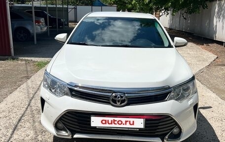 Toyota Camry, 2015 год, 1 759 000 рублей, 3 фотография