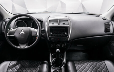 Mitsubishi ASX I рестайлинг, 2014 год, 1 114 000 рублей, 11 фотография
