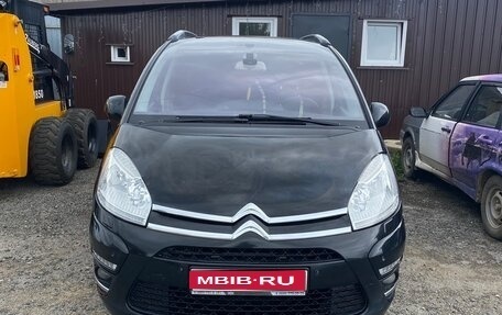 Citroen C4 Picasso II рестайлинг, 2011 год, 580 000 рублей, 1 фотография