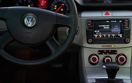 Volkswagen Passat B6, 2005 год, 700 000 рублей, 9 фотография