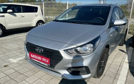 Hyundai Solaris II рестайлинг, 2018 год, 1 380 000 рублей, 6 фотография
