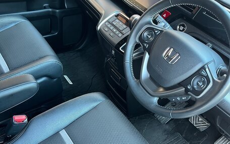 Honda Stepwgn IV, 2017 год, 2 150 000 рублей, 13 фотография