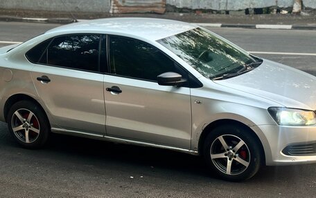 Volkswagen Polo VI (EU Market), 2011 год, 350 000 рублей, 3 фотография
