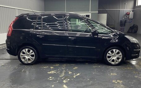 Citroen C4 Picasso II рестайлинг, 2011 год, 580 000 рублей, 26 фотография