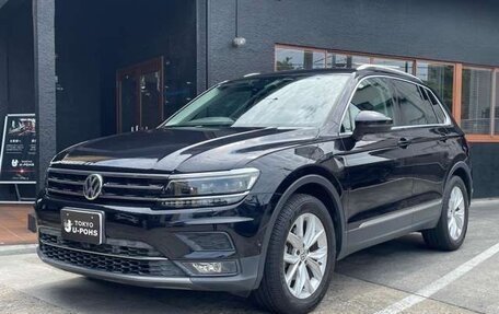 Volkswagen Tiguan II, 2019 год, 1 980 000 рублей, 4 фотография