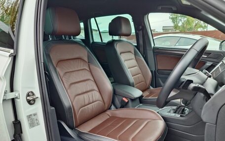 Volkswagen Tiguan II, 2023 год, 2 350 000 рублей, 12 фотография