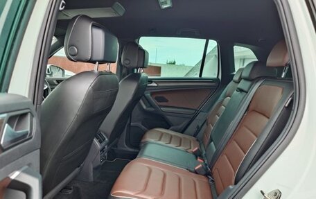 Volkswagen Tiguan II, 2023 год, 2 350 000 рублей, 20 фотография