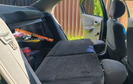 Chrysler Neon II, 1999 год, 250 000 рублей, 14 фотография