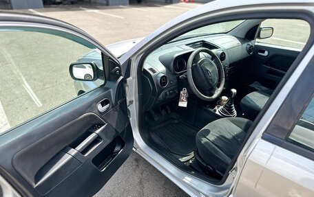 Ford Fusion I, 2005 год, 320 000 рублей, 16 фотография