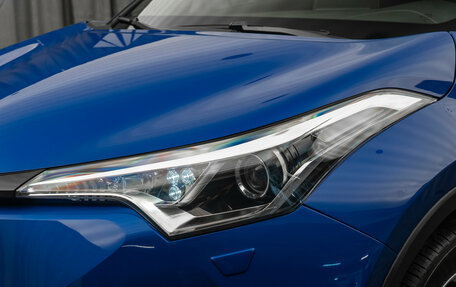 Toyota C-HR I рестайлинг, 2019 год, 2 460 000 рублей, 21 фотография
