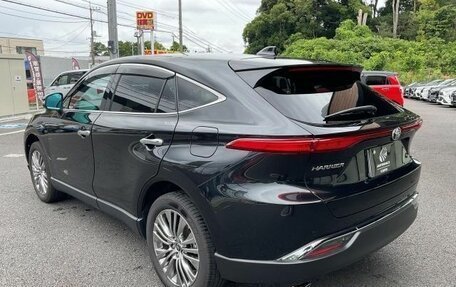 Toyota Harrier, 2025 год, 4 000 000 рублей, 2 фотография