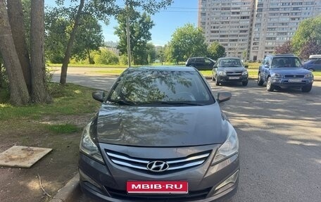 Hyundai Solaris II рестайлинг, 2016 год, 530 000 рублей, 1 фотография