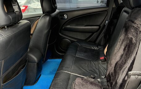 Mitsubishi Outlander III рестайлинг 3, 2004 год, 680 000 рублей, 6 фотография