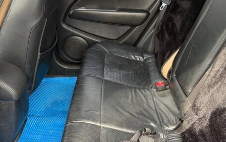 Mitsubishi Outlander III рестайлинг 3, 2004 год, 680 000 рублей, 7 фотография