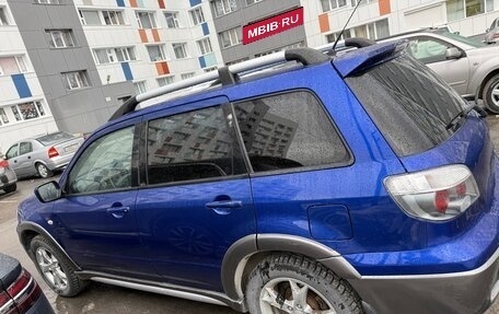Mitsubishi Outlander III рестайлинг 3, 2004 год, 680 000 рублей, 9 фотография