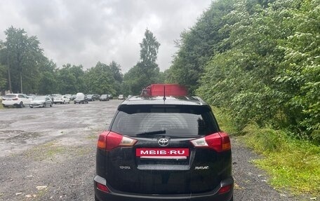 Toyota RAV4, 2014 год, 1 950 000 рублей, 3 фотография