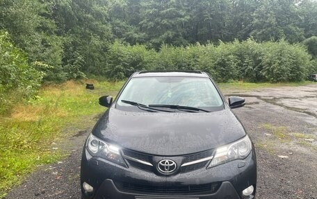 Toyota RAV4, 2014 год, 1 950 000 рублей, 8 фотография